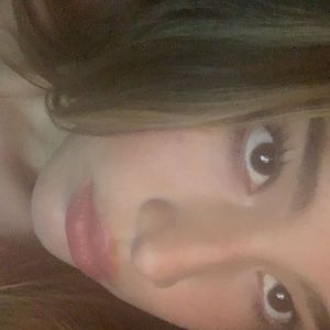 Meet your Posher, Dayanara